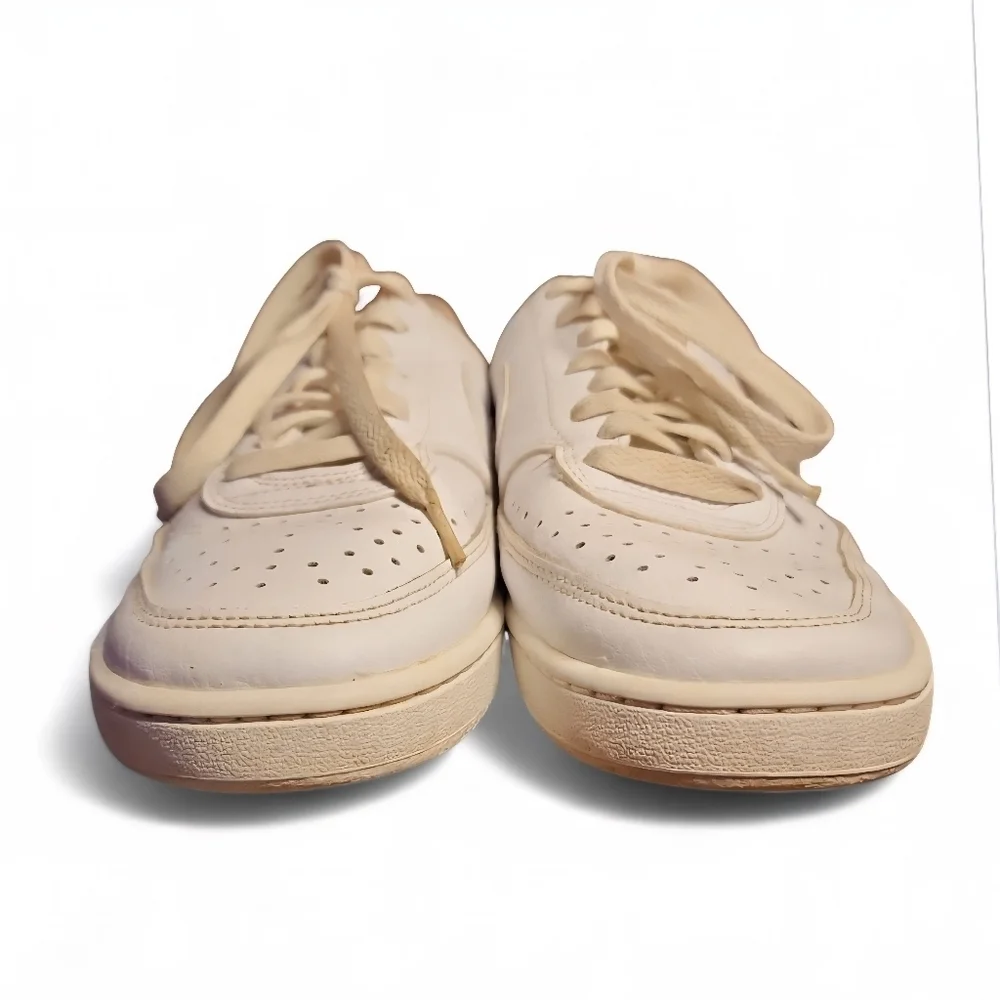Nike Court Vision White Leather Womens Size 7 Low Top Sneaker Triple White Retro
